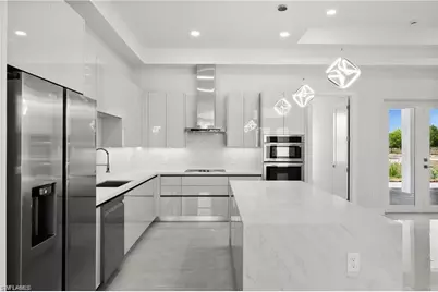 3631 68th Ave NE, Naples, FL 34120 - Photo 9