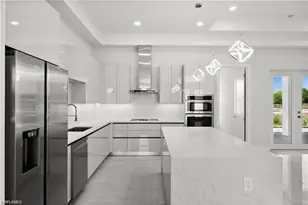 3631 68th Ave NE, Naples, FL 34120 - Photo 9