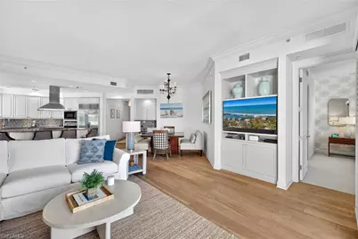 1540 5th Ave S #D305, Naples, FL 34102 - Photo 5