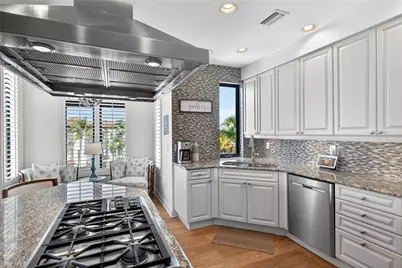 1540 5th Ave S #D305, Naples, FL 34102 - Photo 11