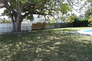 82 Johnnycake Dr, Naples, FL 34110 - Photo 35