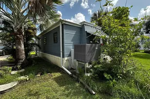 10843 Bonapartes Gull, Estero, FL 33928 - Photo 3