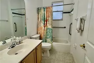 400 Harvard Ct, Naples, FL 34104 - Photo 9