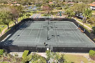 3047 Horizon Ln, Naples, FL 34109 - Photo 17