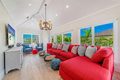 434 3rd Ave S, Naples, FL 34102 - Photo 15