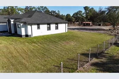 7691 23rd Pl, Labelle, FL 33935 - Photo 37