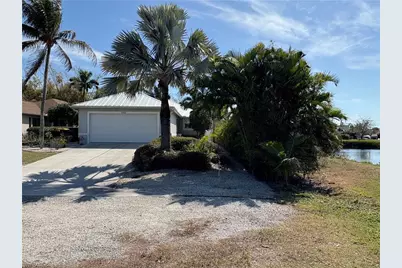 2500 Lee St, Naples, FL 34112 - Photo 41