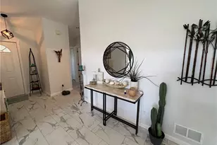 2500 Lee St, Naples, FL 34112 - Photo 15