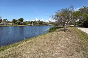 2500 Lee St, Naples, FL 34112 - Photo 31