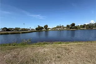 2500 Lee St, Naples, FL 34112 - Photo 43