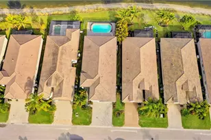 28559 Montecristo Loop, Bonita Springs, FL 34135 - Photo 27