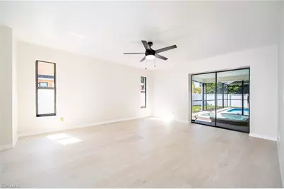 10731 Regent Cir, Naples, FL 34109 - Photo 13