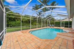 1905 Fairfax Cir, Naples, FL 34109 - Photo 45