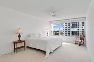 4251 Gulf Shore Blvd N, Naples, FL 34103 - Photo 13