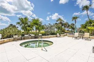 4251 Gulf Shore Blvd N, Naples, FL 34103 - Photo 31