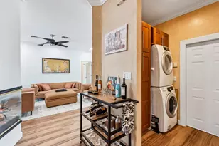 127 Palmetto Dunes Cir, Naples, FL 34113 - Photo 9