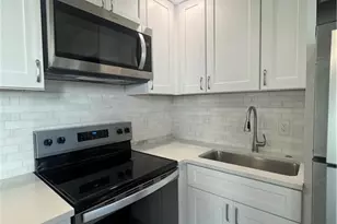 637 12th Ave S, Naples, FL 34102 - Photo 9