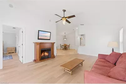 9844 Luna Cir #201D, Naples, FL 34109 - Photo 17