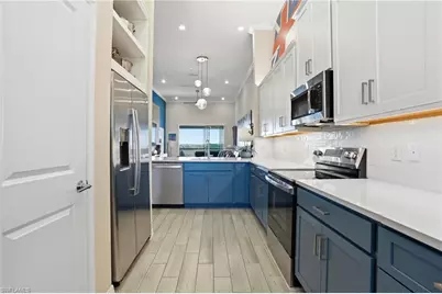 11861 Venetian Lagoon Dr #203, Fort Myers, FL 33913 - Photo 5
