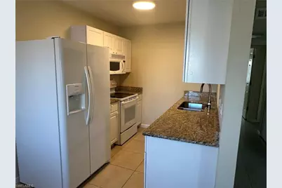 4621 Bayshore Dr #Q6, Naples, FL 34112 - Photo 5