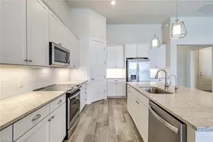 17146 Ashcomb Wy, Estero, FL 33928 - Photo 15