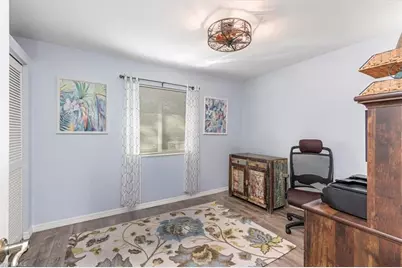 2442 Outrigger Ln, Naples, FL 34104 - Photo 15