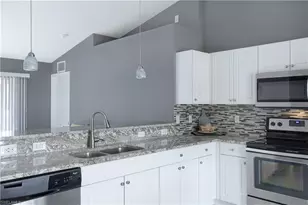 2212 NE 5th Ave, Cape Coral, FL 33909 - Photo 5