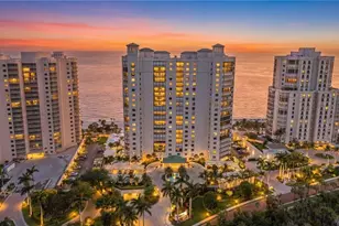 8473 Bay Colony Dr, Naples, FL 34108 - Photo 5