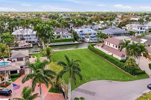 754 16th Ave S, Naples, FL 34102 - Photo 7