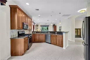 9359 Trieste Dr, Fort Myers, FL 33913 - Photo 9