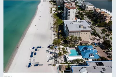 295 Grande Way #401, Naples, FL 34110 - Photo 19