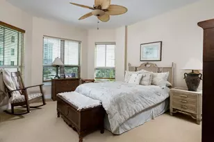 295 Grande Way, Naples, FL 34110 - Photo 9