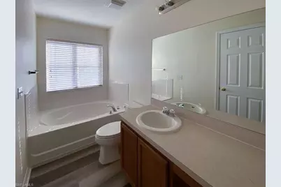 10823 Great Carlisle Ct, Riverview, FL 33578 - Photo 13