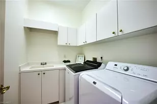 3211 Lancaster Dr, Naples, FL 34105 - Photo 35