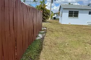 24 3rd St, Bonita Springs, FL 34134 - Photo 27