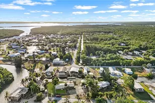 17 Spoonbill Ave, Everglades City, FL 34139 - Photo 31