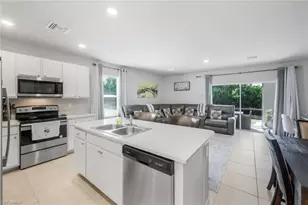 15171 Wildflower Cir, Naples, FL 34119 - Photo 5