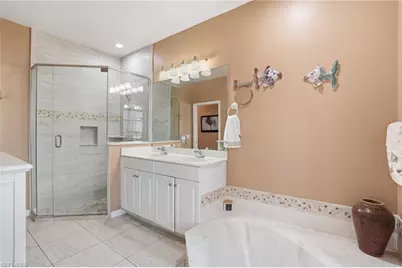 27051 Flamingo Dr, Bonita Springs, FL 34135 - Photo 17