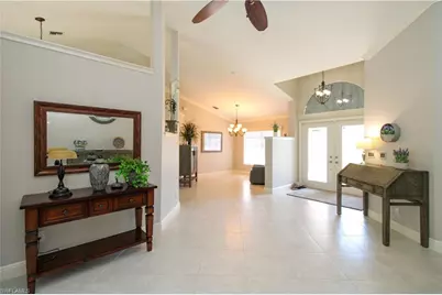 333 Wentworth Ct, Naples, FL 34104 - Photo 25