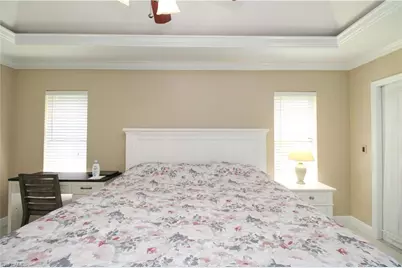 333 Wentworth Ct, Naples, FL 34104 - Photo 37