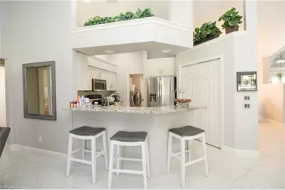 333 Wentworth Ct, Naples, FL 34104 - Photo 13