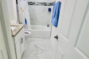 2524 NE 5th Ave, Cape Coral, FL 33909 - Photo 3