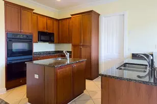 6139 57th Ct, Vero Beach, FL 32967 - Photo 7