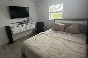 330 NE 59th Ct, Fort Lauderdale, FL 33334 - Photo 11