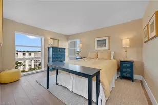 300 Park Shore Dr, Naples, FL 34103 - Photo 19