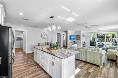 737 91st Ave N, Naples, FL 34108 - Photo 15