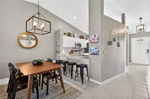 9009 Michael Cir, Naples, FL 34113 - Photo 7