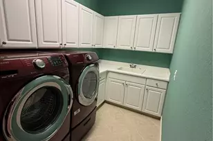 7168 Lemuria Cir, Naples, FL 34109 - Photo 13