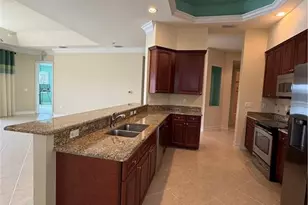 7168 Lemuria Cir, Naples, FL 34109 - Photo 5