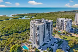 6001 Pelican Bay Blvd, Naples, FL 34108 - Photo 21